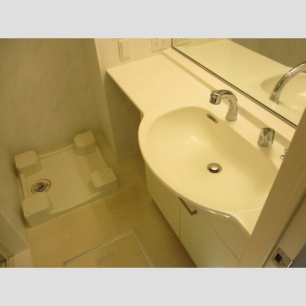 エイトフレア稲荷台 洗髪洗面化粧台