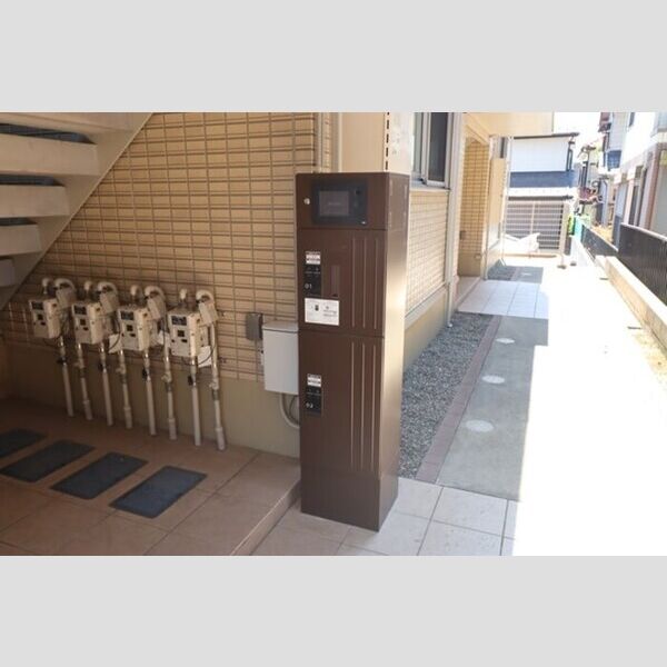 グリーンコーポ吉岡　B棟201号室 宅配ボックス