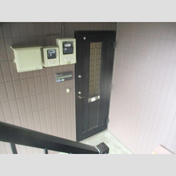 カサ・ド・マール　B101号室 玄関