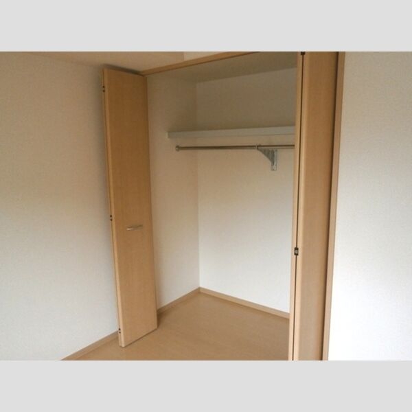 トップⅤⅥⅦⅧ 収納