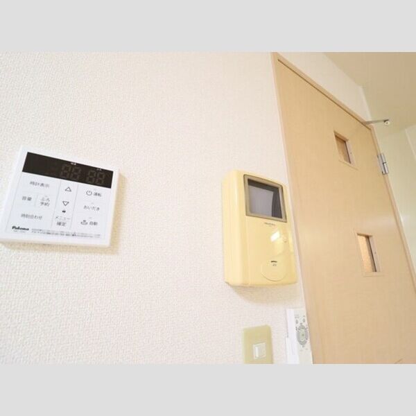 シャルマンおおたかの森 追い焚き給湯・モニター付きインターホン