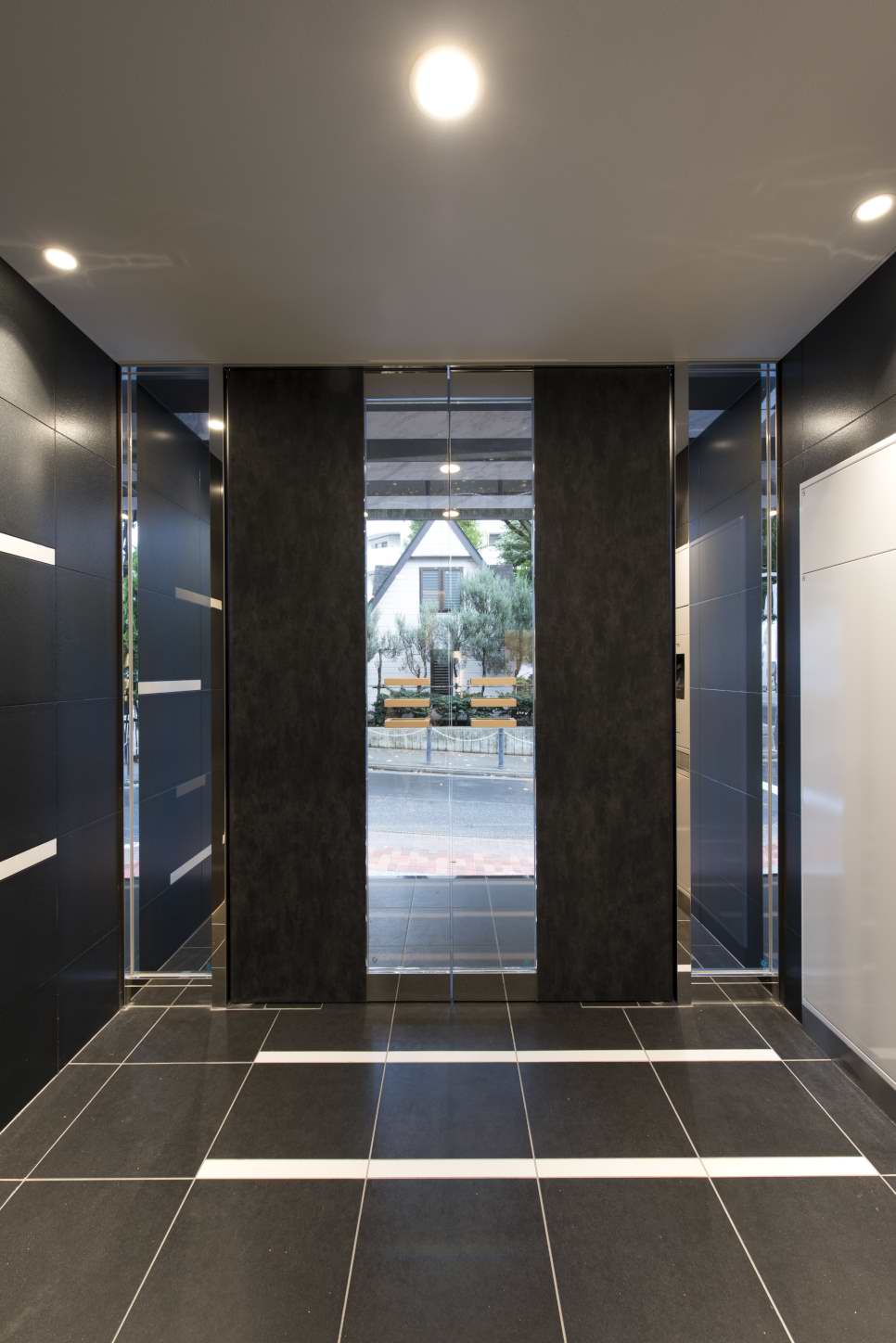 DIPS板橋駅前公園503号室 エントランス