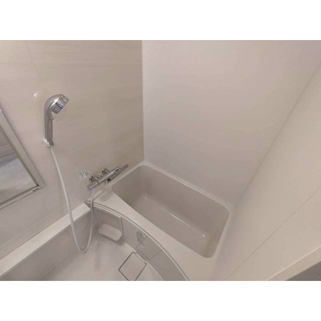 プレール・ドゥーク赤塚102号室 お風呂