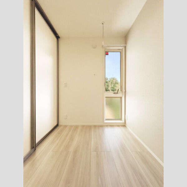 D-Sereno富士見町202号室 洋室