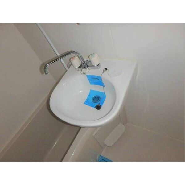 壱番街・鷹 洗面