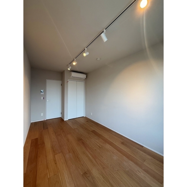 アトリオフラッツ自由が丘イースト402号室 洋室7.6帖　2026年2月撮影