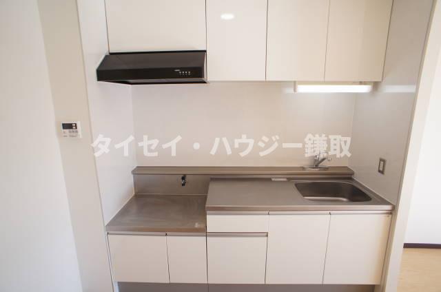 オーシャンビュー参番館0503号室 キッチン、前回交換しています