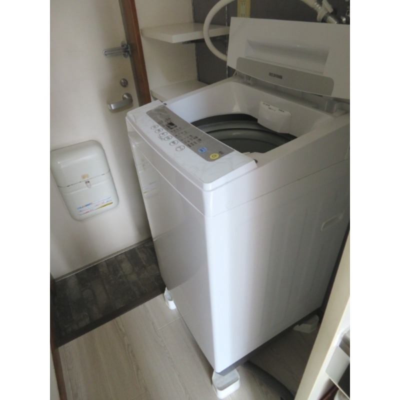 リバーハイツ2階 内観