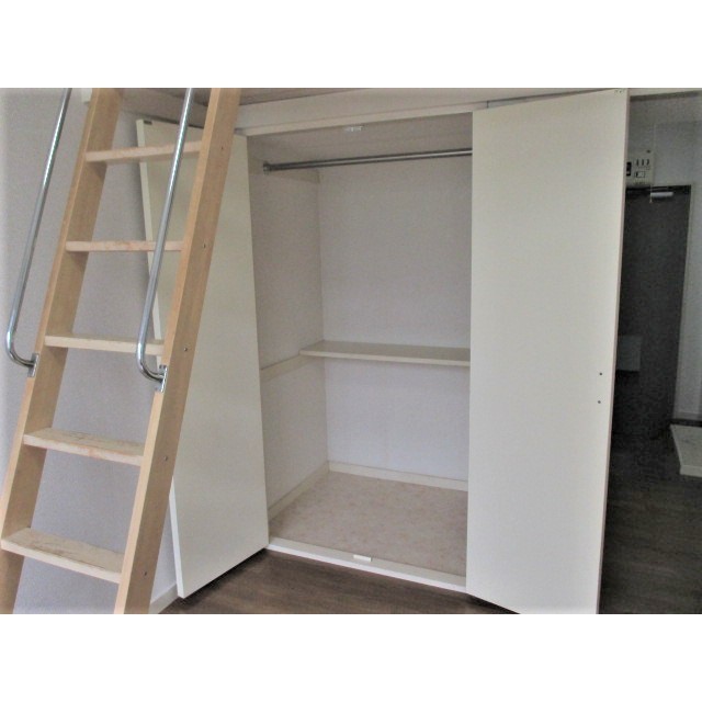 サニーホームズ府中 収納