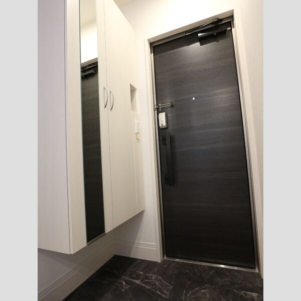 カーサ門源 玄関