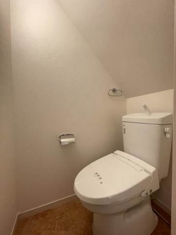 バーミープレイス国立 トイレ