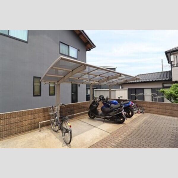 ガーデンヒルズ 駐輪場