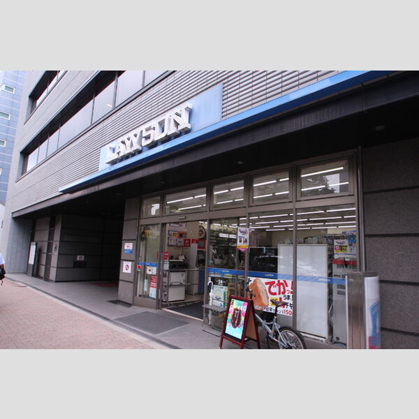 ロイジェント九段 ローソンまで2分(160m)