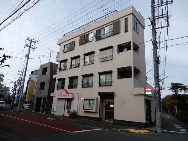 コーポサンライト401号室 外観