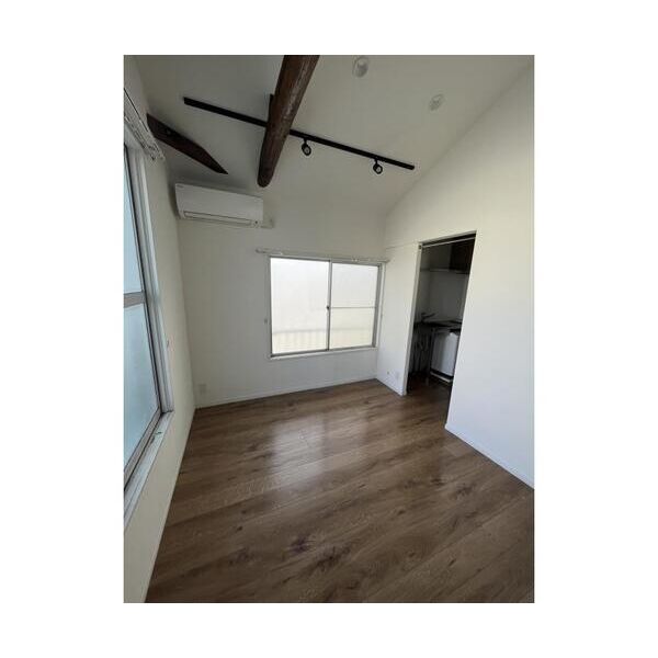 カーサK・M203号室 リビング