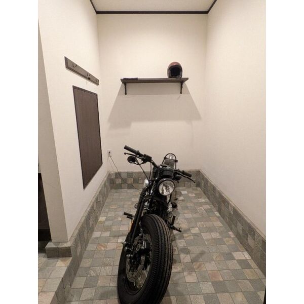 ROSSO&レジデンス 玄関