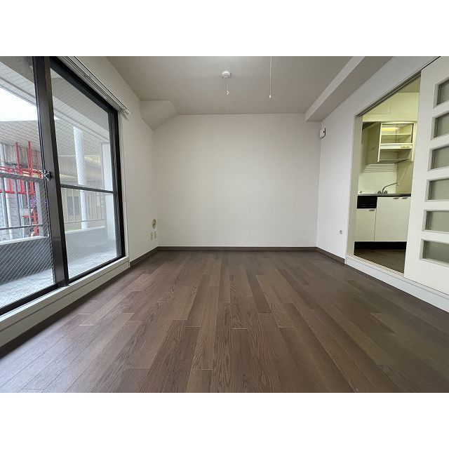 ローズマンション小山 洋室