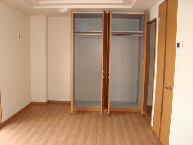 プレザンス 洋室