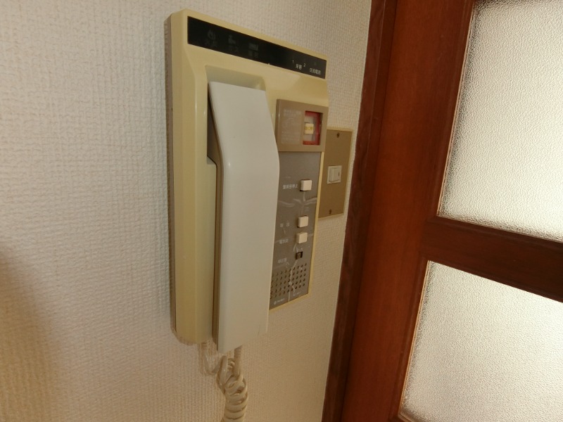 メゾン青島 インターホン