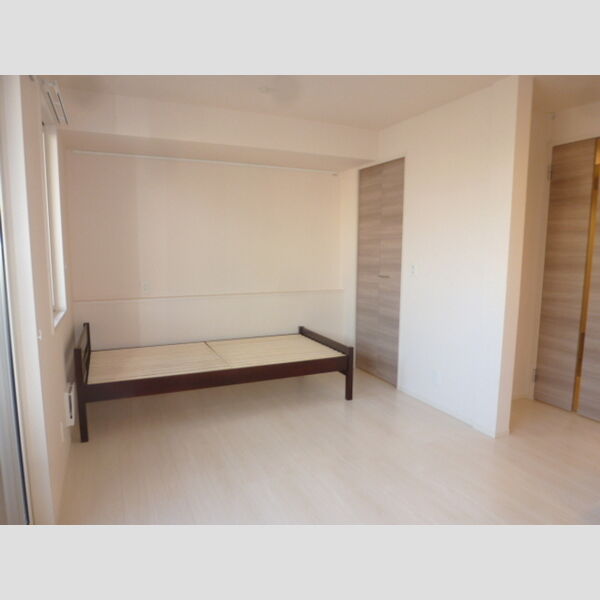 エトワール203号室 居室