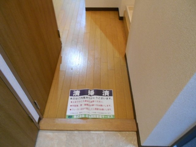 ガラ・ステージ中野3階 玄関