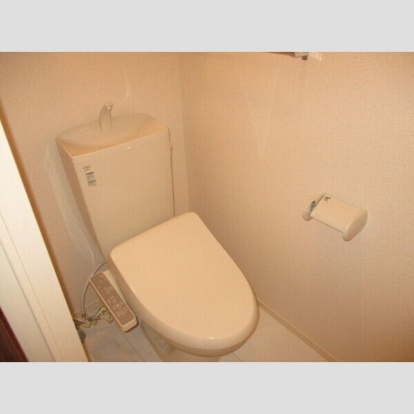 セレーノTー1 トイレ　温水洗浄暖房便座