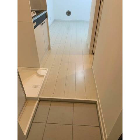 クレールブランシェ西横浜Ａ号棟2階 玄関