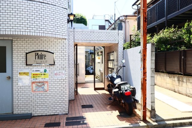 プレール中野 エントランス