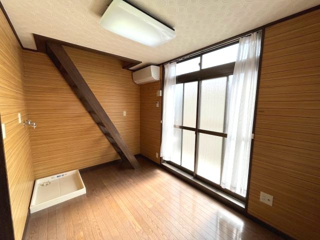 メゾン上井草 ※写真は別室です