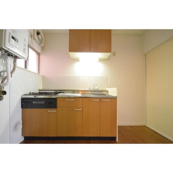 エステート秋田105号室 キッチン