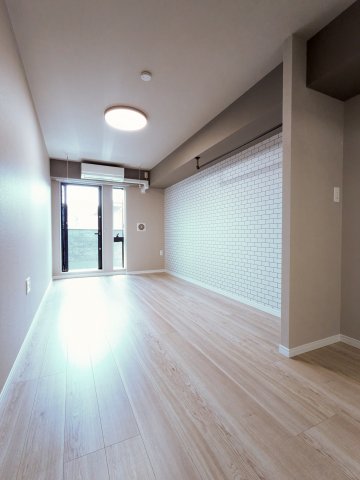 青砥ドット205号室 リビング