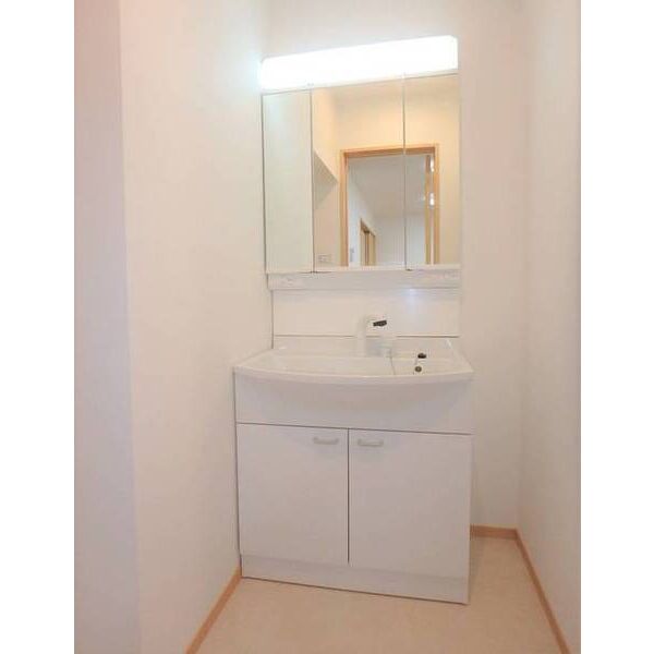 I-wood下保谷 洗面