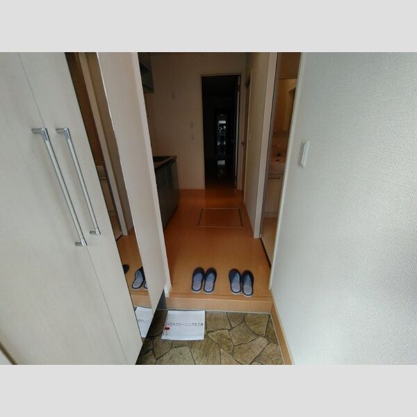 エルミタージュ 玄関