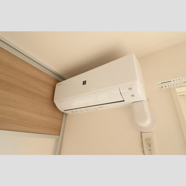 メゾンベース　A102号室 エアコン