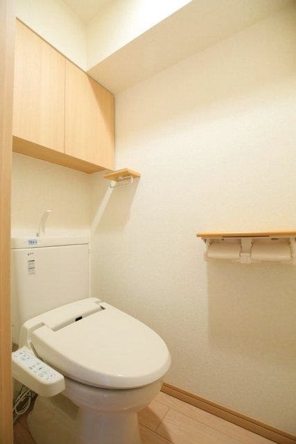 ルーブル野方伍番館 トイレ