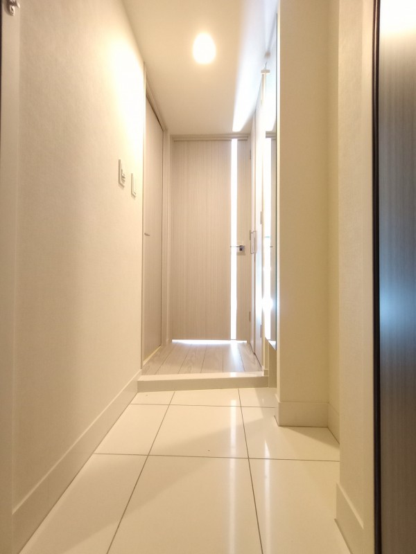 クレイシア森下ステーションサイト4階 玄関