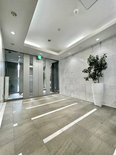 レジディア文京音羽Ⅱ エントランス