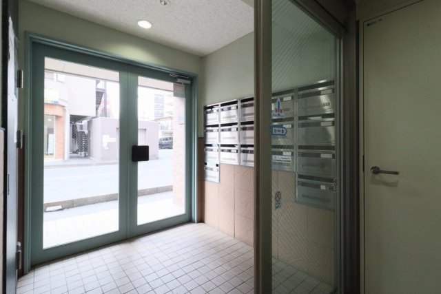 フォルテ西青木 エントランス