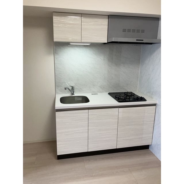 SILVERADO SHIBASAKI-CHO ダイニングキッチン約5.4帖　　2026年3月撮影