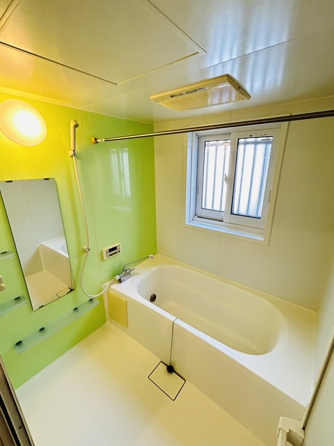 フェルス西小路1F号室 お風呂