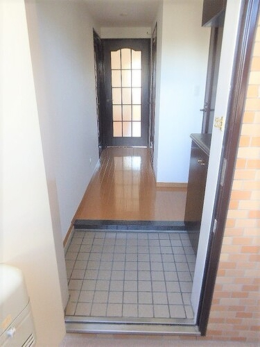 ライオンズガーデン川崎105号室 同建物別部屋の参考画像