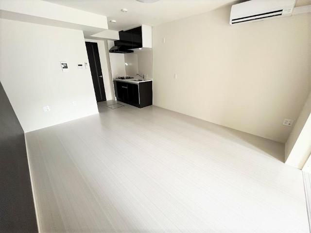 リオグランデ東戸塚102号室 リビング