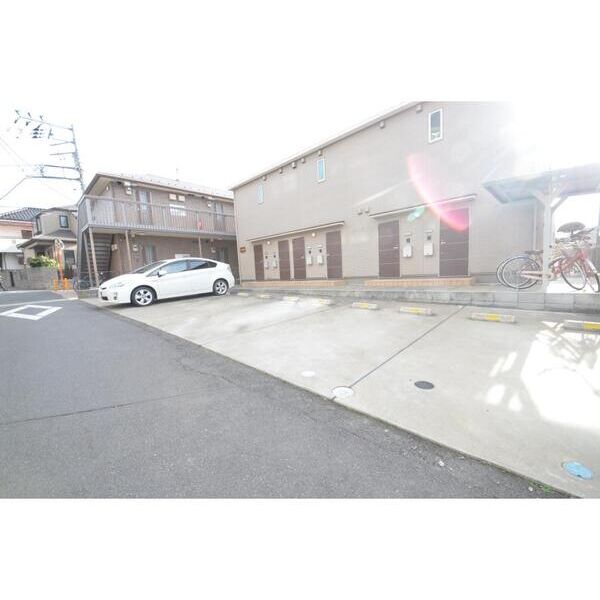 フェリース津田沼103号室 駐車場