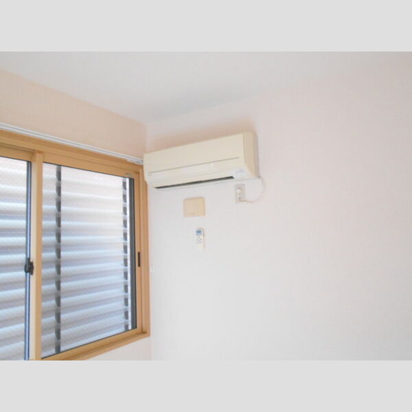 シャトードゥボヌール201号室 エアコン(2022年4月新品)