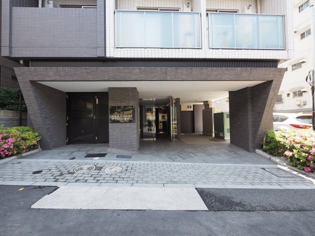 スカイコートヒルズ池田山 エントランス