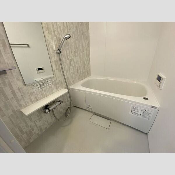 セレスティア北烏山 207号室浴室