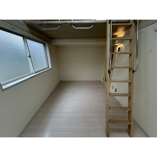 北松戸第7レジデンス104号室 リビング