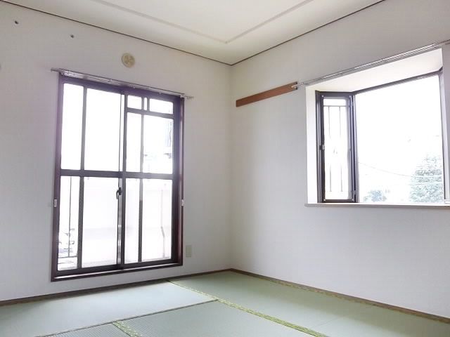ジュネス箕輪0301号室 和室