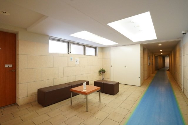 リーデンススクエア横浜鶴見 エントランス