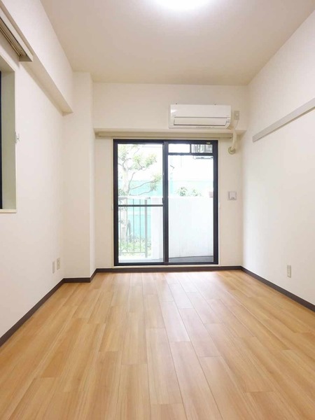 シーガル鶴見 リビング